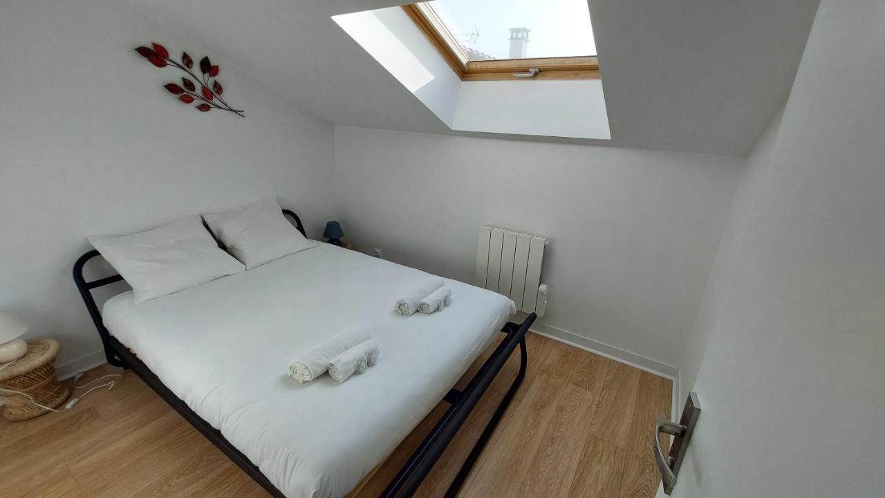 Bel Appartement Au Calme Sainte-Genevieve-des-Bois Luaran gambar